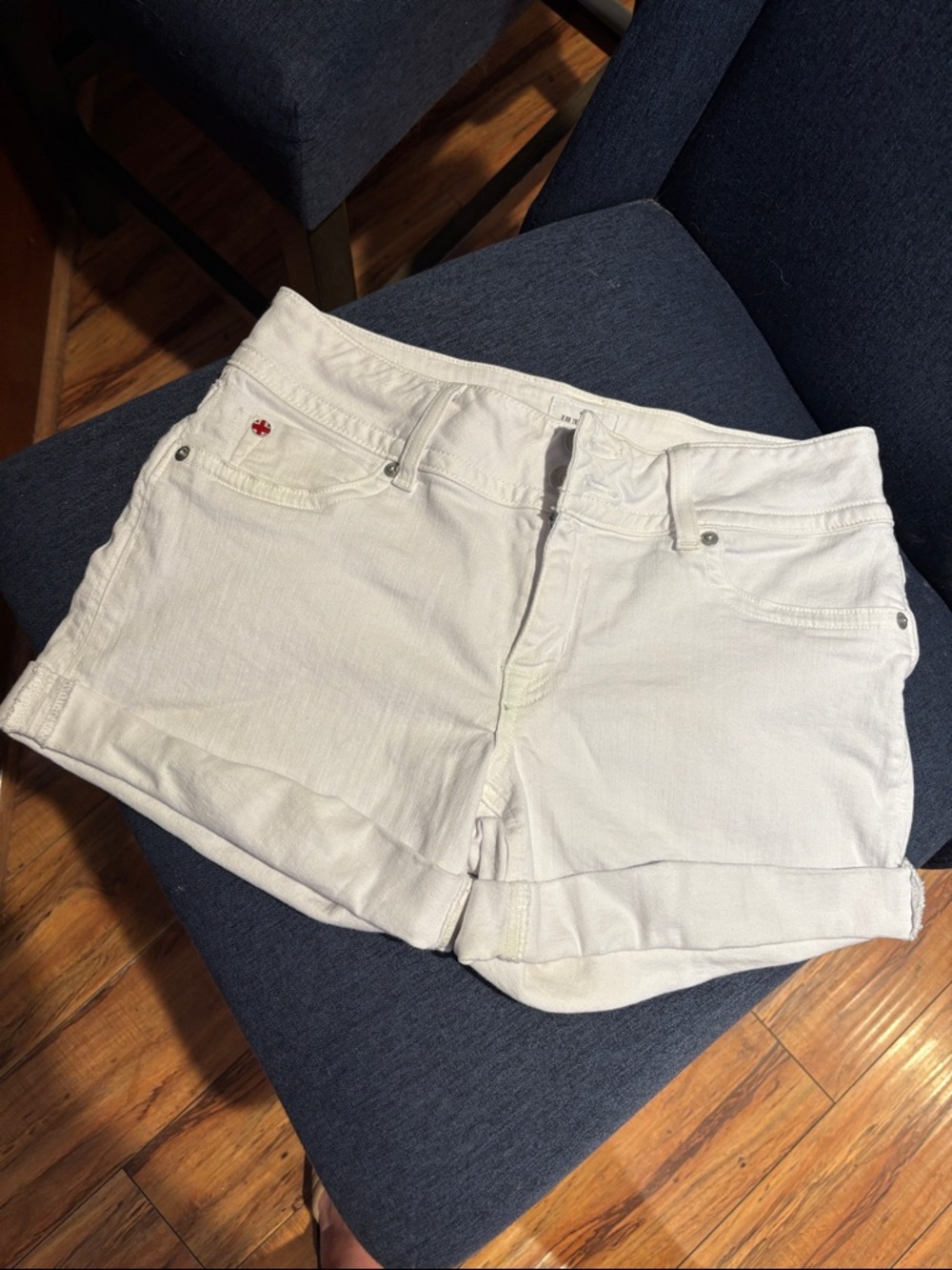 Hudson Jeans White Cuffed Denim Shorts - Size 28
